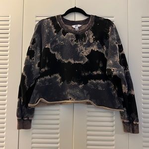 Cropped Sweater by JoyLab